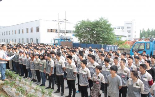 鈑金事業部積極相應號召，召開全事業部“安全活動月”動員大會